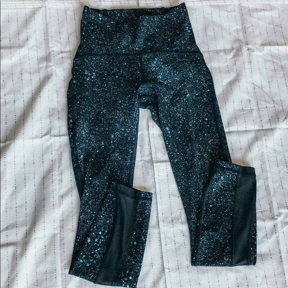 Lululemon Train Times Leggings 25”